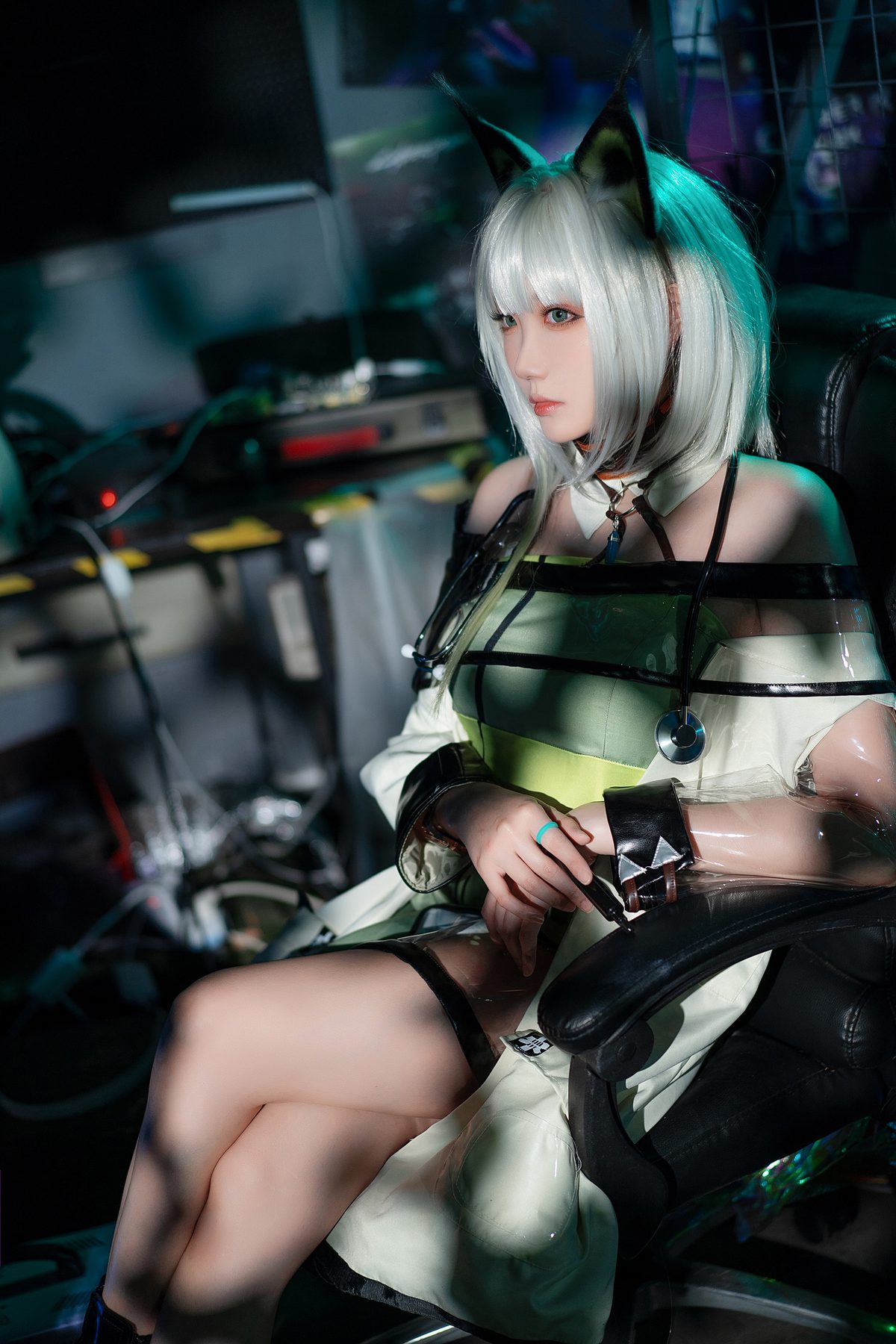 Coser@瓜希酱 明日方舟 凯尔希 Kaltsit 0001 8196490877.jpg